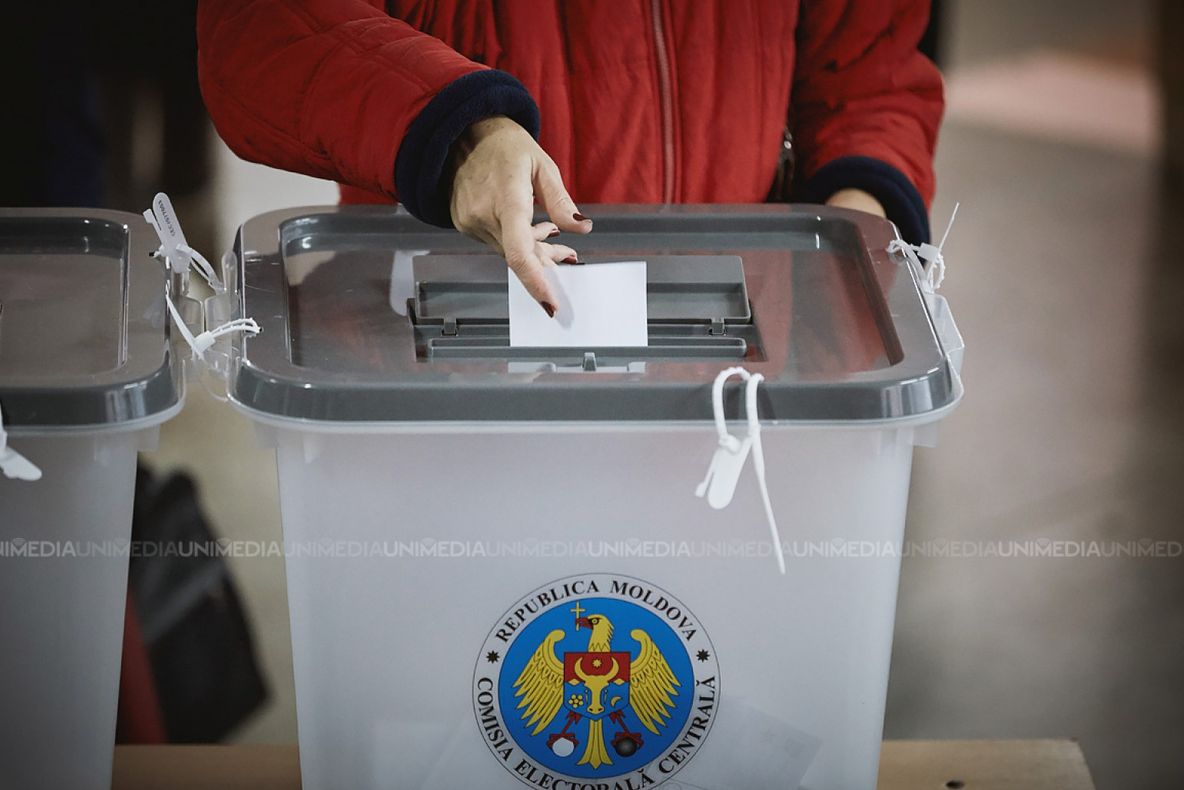 Alegeri la Chişinău. Candidatul socialist Ion Ceban, 41% din voturi. Eşec pentru Plahotniuc