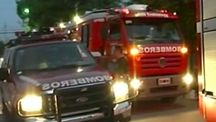 Trei persoane au murit, după ce un teatru s-a prăbuşit