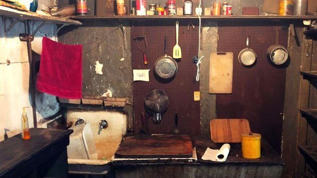 Cum arată apartamentul-cocină în care o actriţă de pe Broadway a trăit zeci de ani