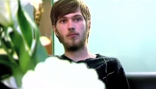 Acest bărbat nu s-a spălat pe dinţi de 20 de ani. Cum arată acum dantura lui 