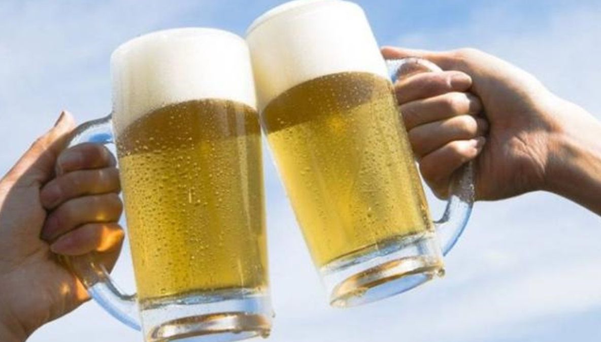 Combinaţia care te poate omorî. Ce să nu faci niciodată după ce ai băut bere