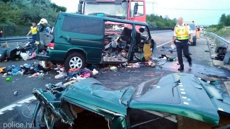Nouă români au murit într-un accident din Ungaria|FOTO