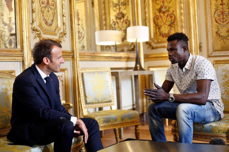 "Spider Man", primit de la Macron. Cum a fost recompensat eroul imigrant din Paris