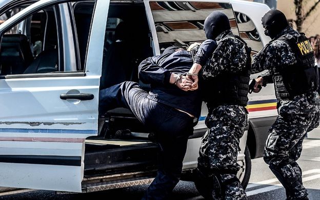 DIICOT, anunț de ultim moment. Cei doi traficanți de carne vie, reținuți