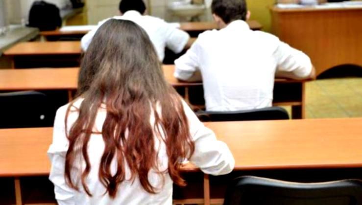 Absolvenții de clasa a VIII-a încep Evaluare Națională: prima probă scrisă, la Limba română. Când se afișează primele REZULTATE