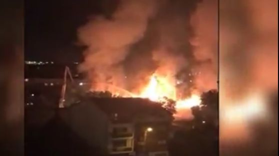 Școală în flăcări în Capitală. Clădirea NU avea autorizație de la ISU