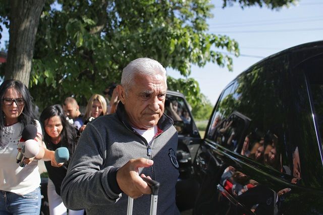 Ioan Becali scapă definitiv de închisoare. UPDATE. Fostul impresar a părăsit Penitenciarul Jilava