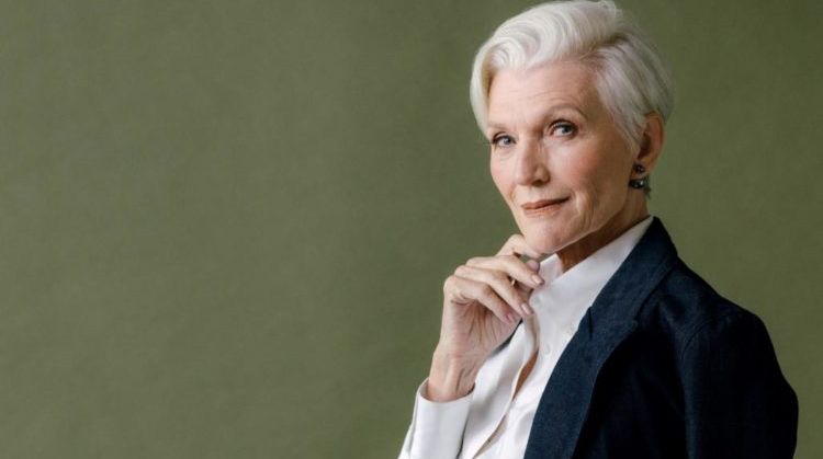 Tesla. Mama patronului Tesla, model la 70 de ani