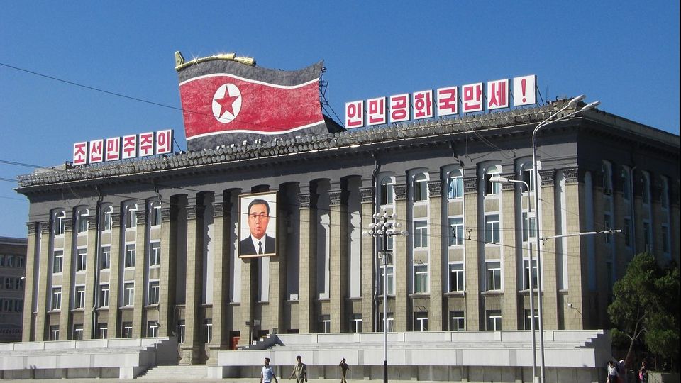 Vizită neașteptată în Coreea de Nord înainte de întâlnirea Kim Jong-un - Donald Trump