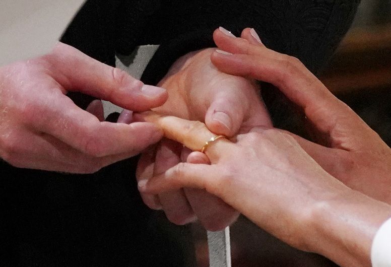 Mireasa și 12 nuntași din Brașov au ajuns la spital noaptea trecută