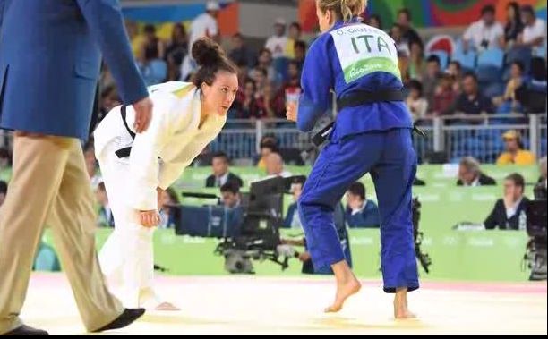 Parteneriat pentru performanță. O firmă de prestigiu oferă finanțare federațiilor de Judo și Lupte