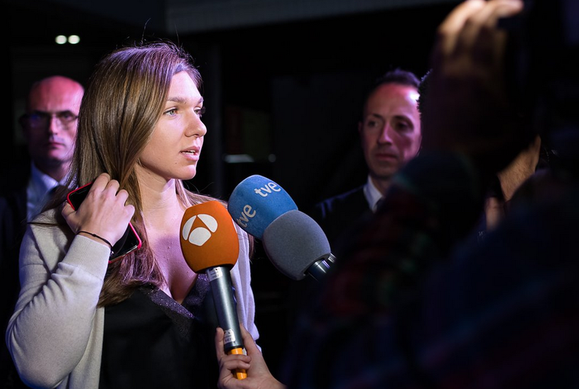 Simona Halep, meci greu azi cu Caroline Garcia în sferturi la Roma. La ce oră se joacă