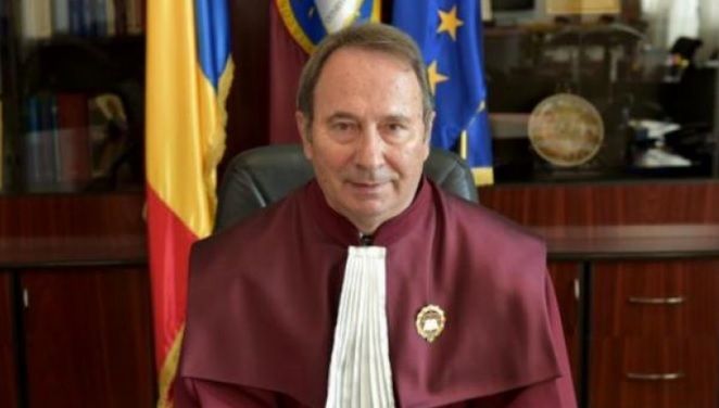 Replici acide între premier și președintele CCR. Dorneanu îl acuză pe Orban de atac suburban: „Noi apărăm statul de drept, nu suntem politruci” 