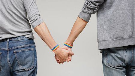 BOR, mesaj istoric: Biserica are porțile deschise și pentru homosexuali."Cine suntem noi să judecăm"