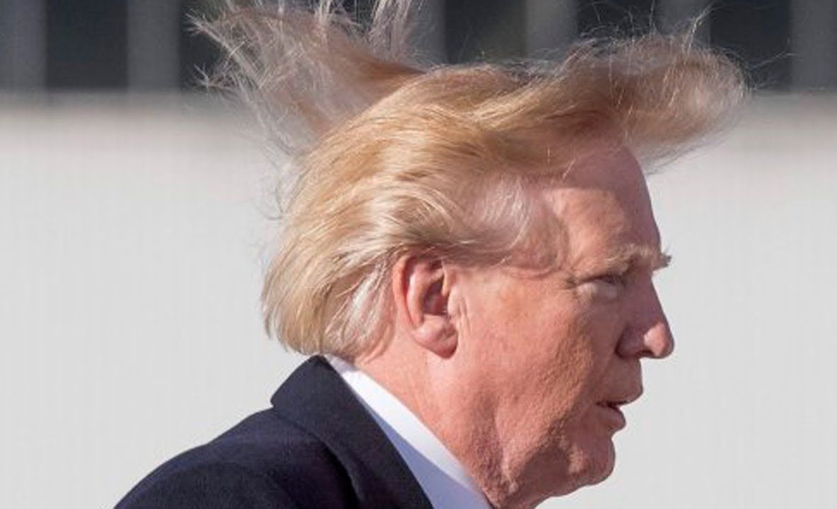 Trump îşi laudă... părul: "Acesta este unul din marile mele atuuri"