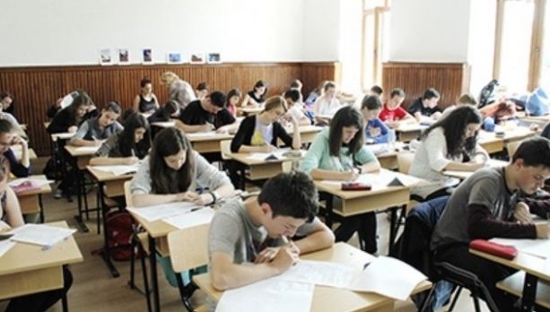 BAC 2018 română // Elevii au avut o surpriză uriașă la examenul de Bacalaureat