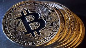 Bitcoin, în cădere liberă. La ce nivel a ajuns criptomoneda