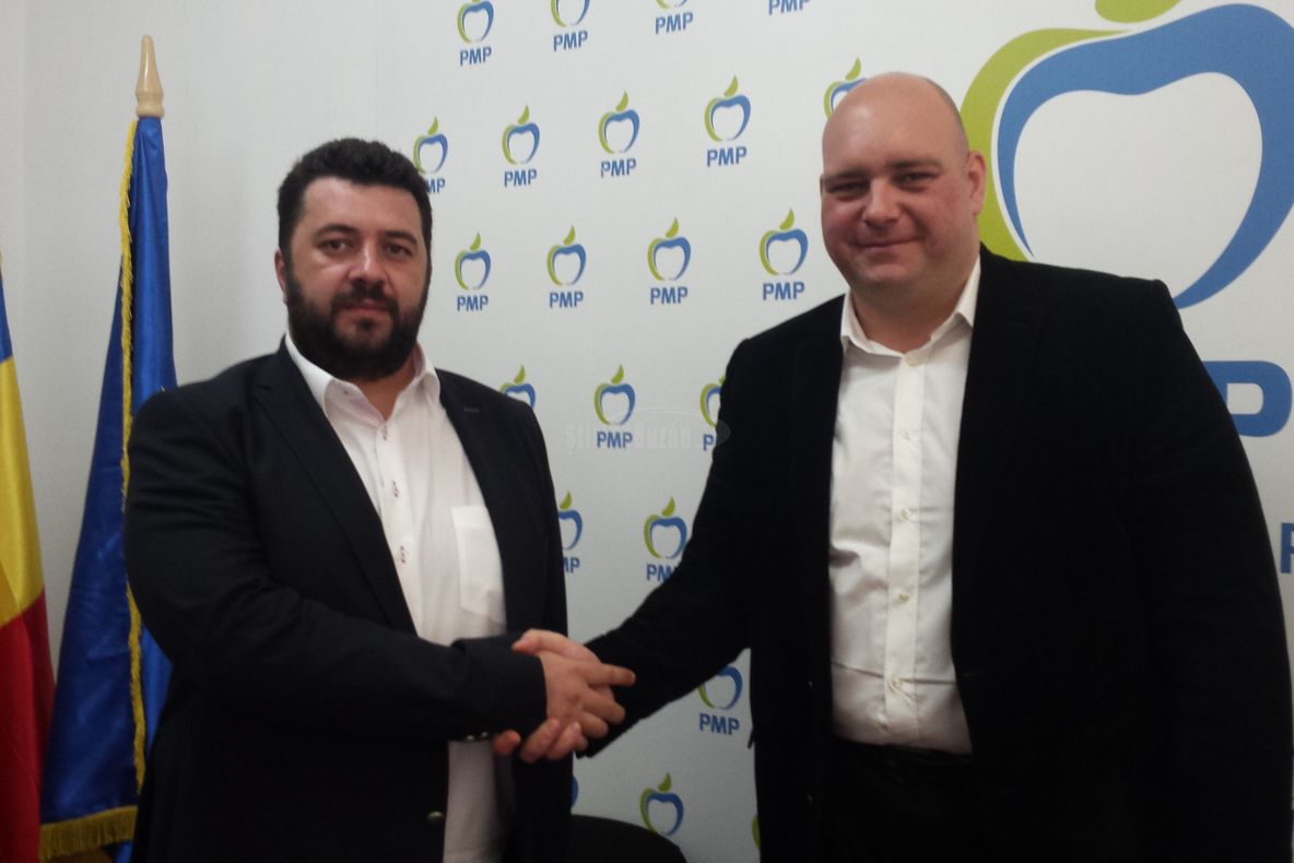 Doi senatori au plecat de la PMP la ALDE