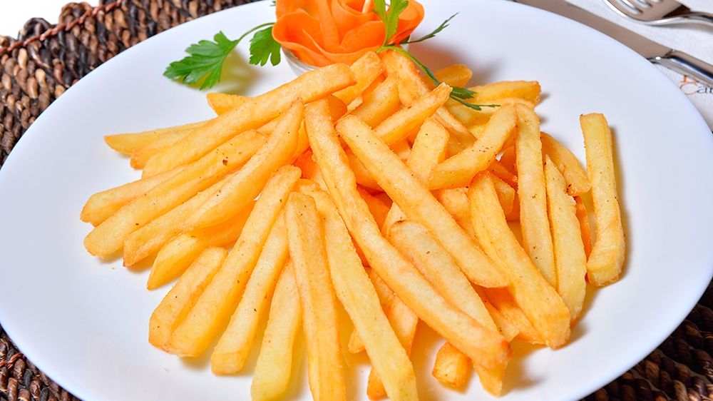 Cum faci acasă cartofi prăjiţi ca la restaurant? Ce nu ştiai până acum