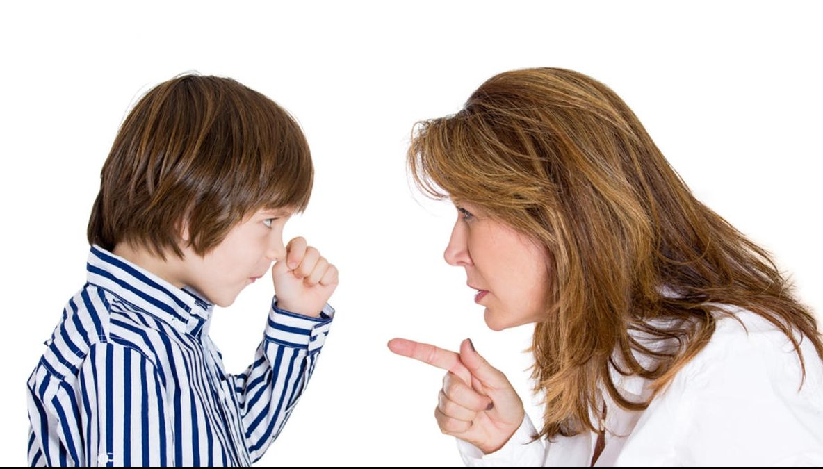 Cele mai frecvente greşeli pe care le fac părinţii. Ce să NU faci niciodată copilului tău