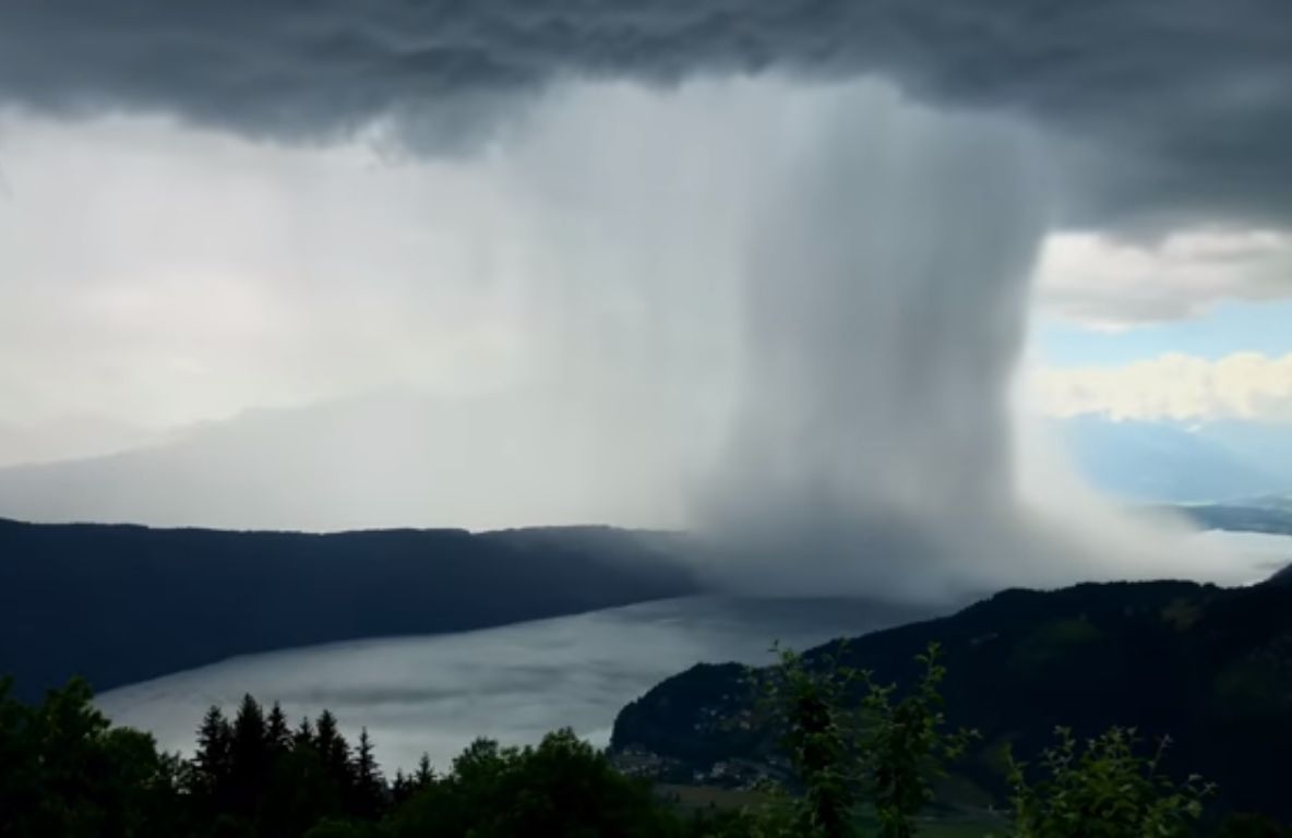 Fenomen bizar în Austria. Imaginile au făcut ocolul internetului. Ce este