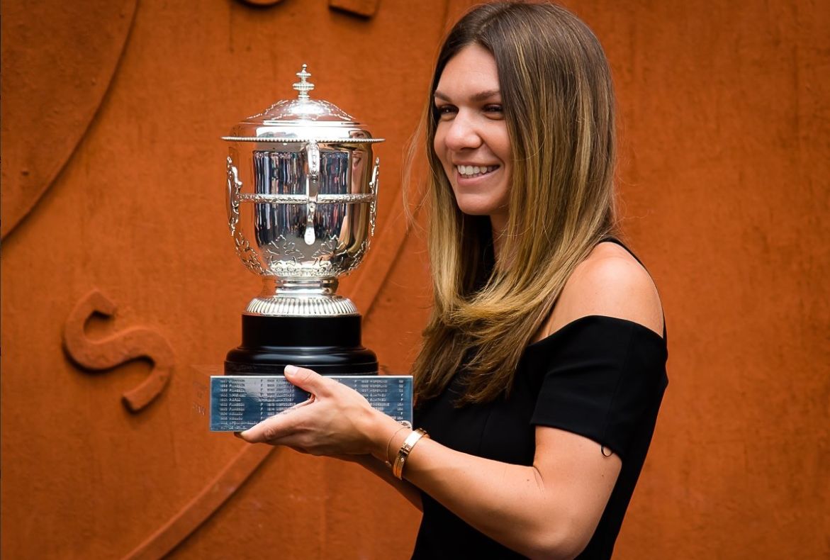 Simona Halep, în costum de baie. Campioana de la Roland Garros, în ţinută sumară