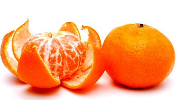 A pus o mandarină la microunde timp de 20 de secunde. Ce s-a întâmplat e uimitor! Super-truc!