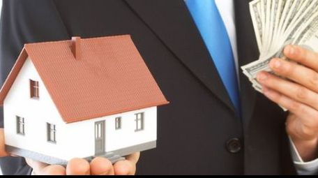 Drumul lung spre casă. BCR, obligată să restituie imobilul vândut acum 5 ani la licitație