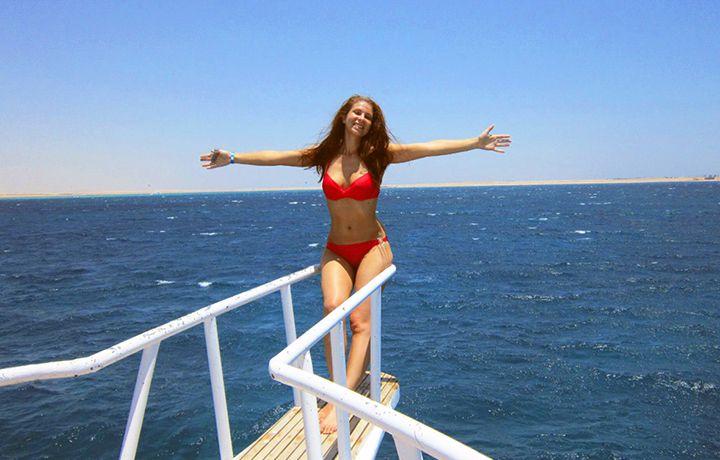 Când profesoarele se dezbracă pe Facebook. Pozele care au făcut furori pe Internet