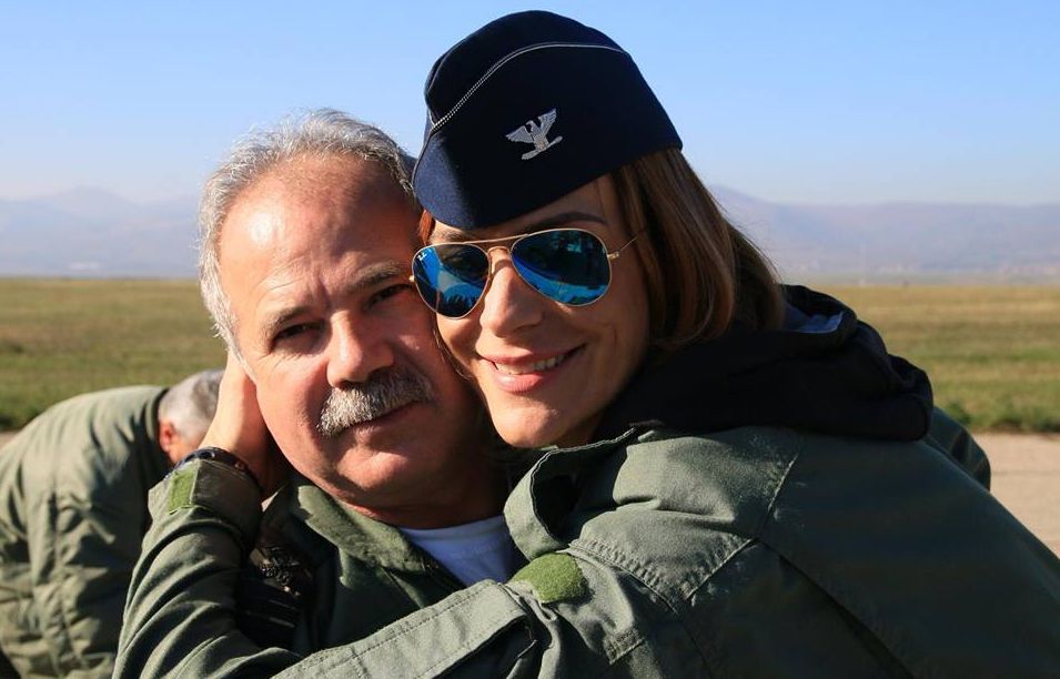 Mesaje emoţionante la moartea unui mare pilot: Dumnezeu să te aibă în pază, nea Ioane! 