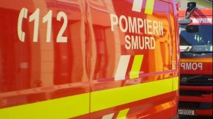 Incendiu în Brașov. Arde o fabrică de încălțăminte