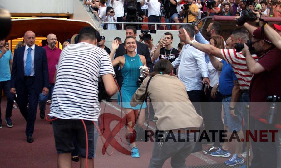 Simona Halep, sărbătorită pe Arena Națională, Gabriela Firea, huiduită copios de mulţime (VIDEO)