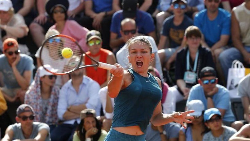 Simona Halep a demolat-o pe Elise Mertens și este în sferturile de finală de la Roland Garros