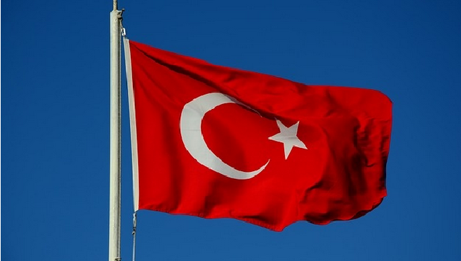 Turcia suspendă un acord cu Grecia, ca reacţie la eliberarea unor militari turci 