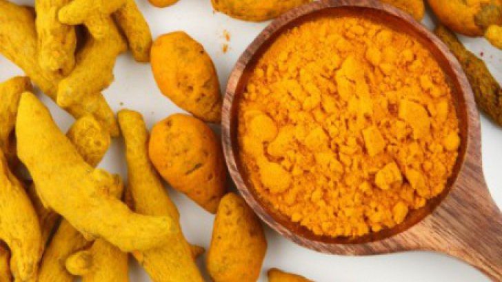 Condimentul-minune care ”programează” celulele canceroase să se autodistrugă