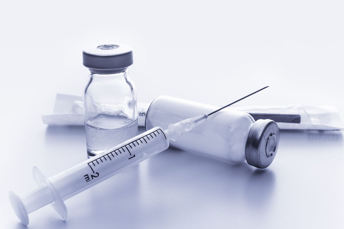 Problema vaccinurilor, rezolvată. Au fost livrate 410.000 de doze de vaccin ROR către DSP-uri