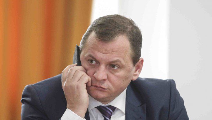 Parlamentul a votat în unanimitate vacantarea mandatului de deputat al lui Gabriel Vlase