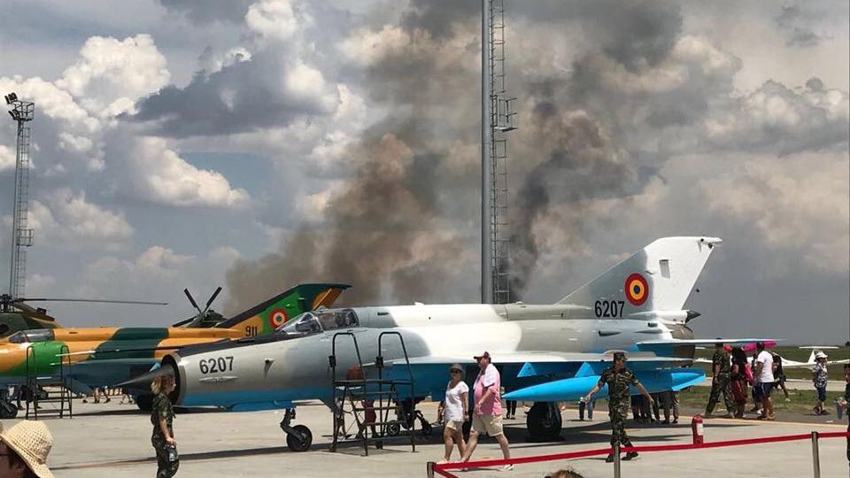 Un avion MiG-21 Lancer s-a prăbușit la Baza Aeriană Borcea. Pilotul a murit