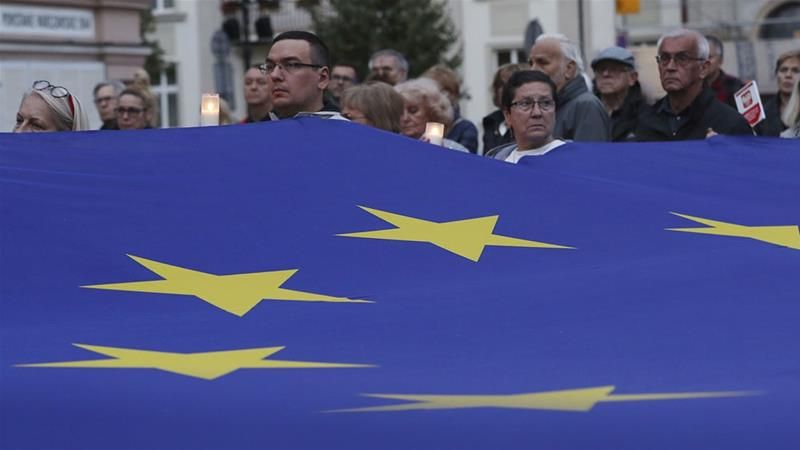 Protest fără precedent la Varșovia. Guvernul polonez, în conflict frontal cu magistrații