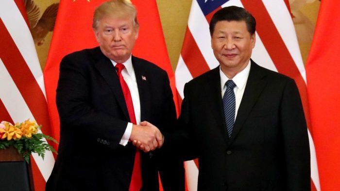 Războiul comercial SUA-China a început în mod oficial. Cine va câștiga?