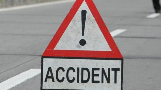 TRAGEDIE. Două persoane au murit după ce o maşină a intrat pe contrasens 
