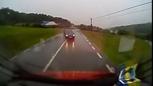 Accidentul pompierilor de la ISU Bacău, surprins de camera de bord