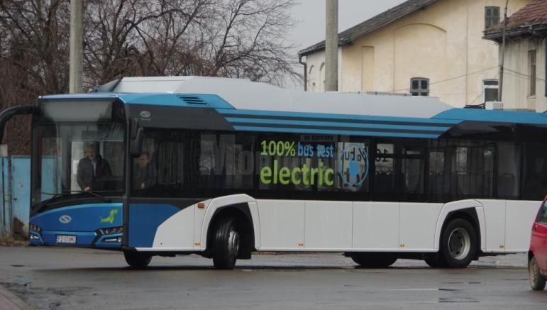 După Cluj, și Iașul se dotează cu autobuze electrice. Bucureștiul mai așteaptă