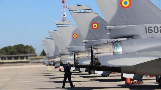 Portugalia anunţă că intenţionează să vândă României alte cinci avioane multirol F-16