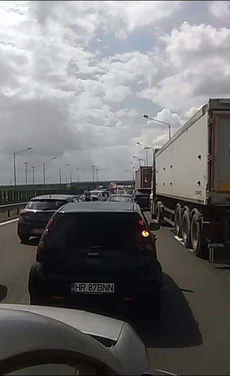 Autostrada Soarelui, trafic îngreunat spre Bucureşti, cozi kilometrice