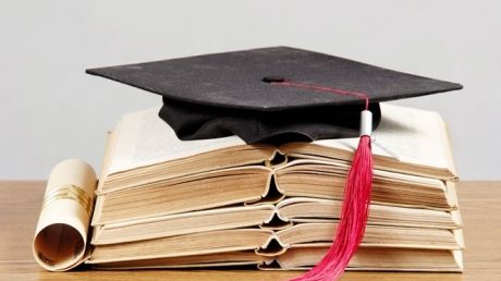 Anunț neașteptat despre studenții români din Marea Britanie 