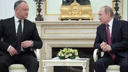 Igor Dodon, frate cu rușii. Putin ia muniție din Moldova pentru întâlnirea cu Trump