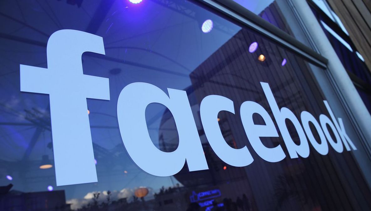 Facebook, în cădere liberă. Se prăbuşeşte gigantul? 