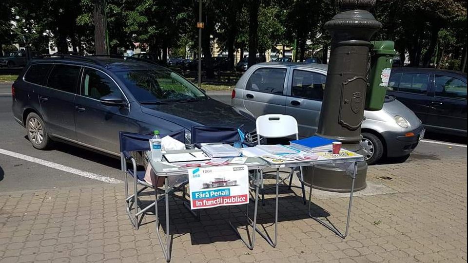 USR: ''Fără Penali în funcţii publice'' a adunat 450.000 de semnături. Care sunt județele fruntașe