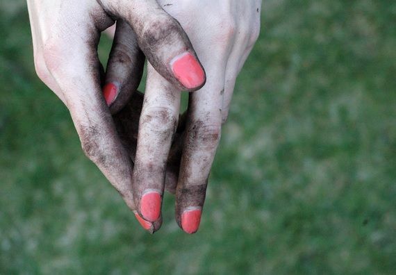 Viaţa într-un bordel din Germania. Calvar pentru o tânără din România: sex, droguri şi alcool 